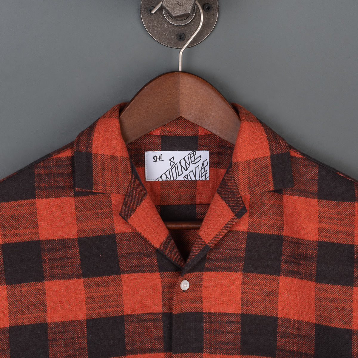 The 405 in Flannel (Short Sleeve) - Red/Black