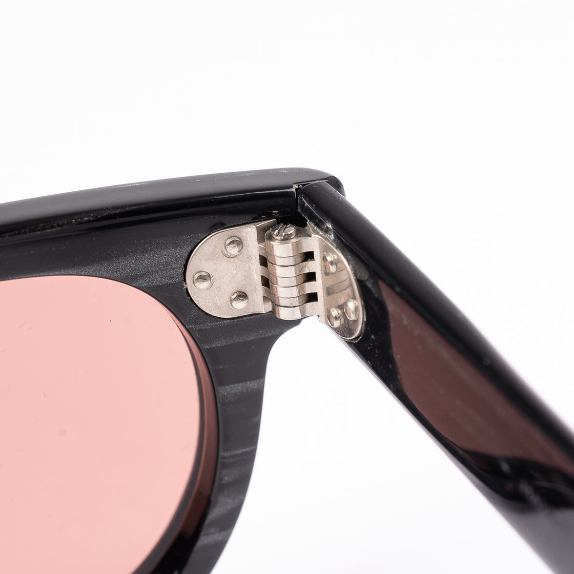 Going Concern #1 - Smoky Rose (Solakzade x 9L)